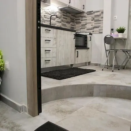 Msk Rotonda 2 * سالونيك